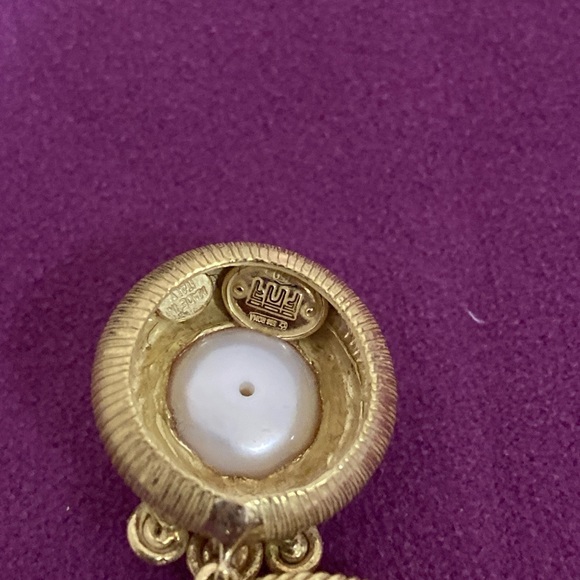 Vintage Italian 18k Yellow gold Pearl Etruscan style pendant - Picture 5 of 9
